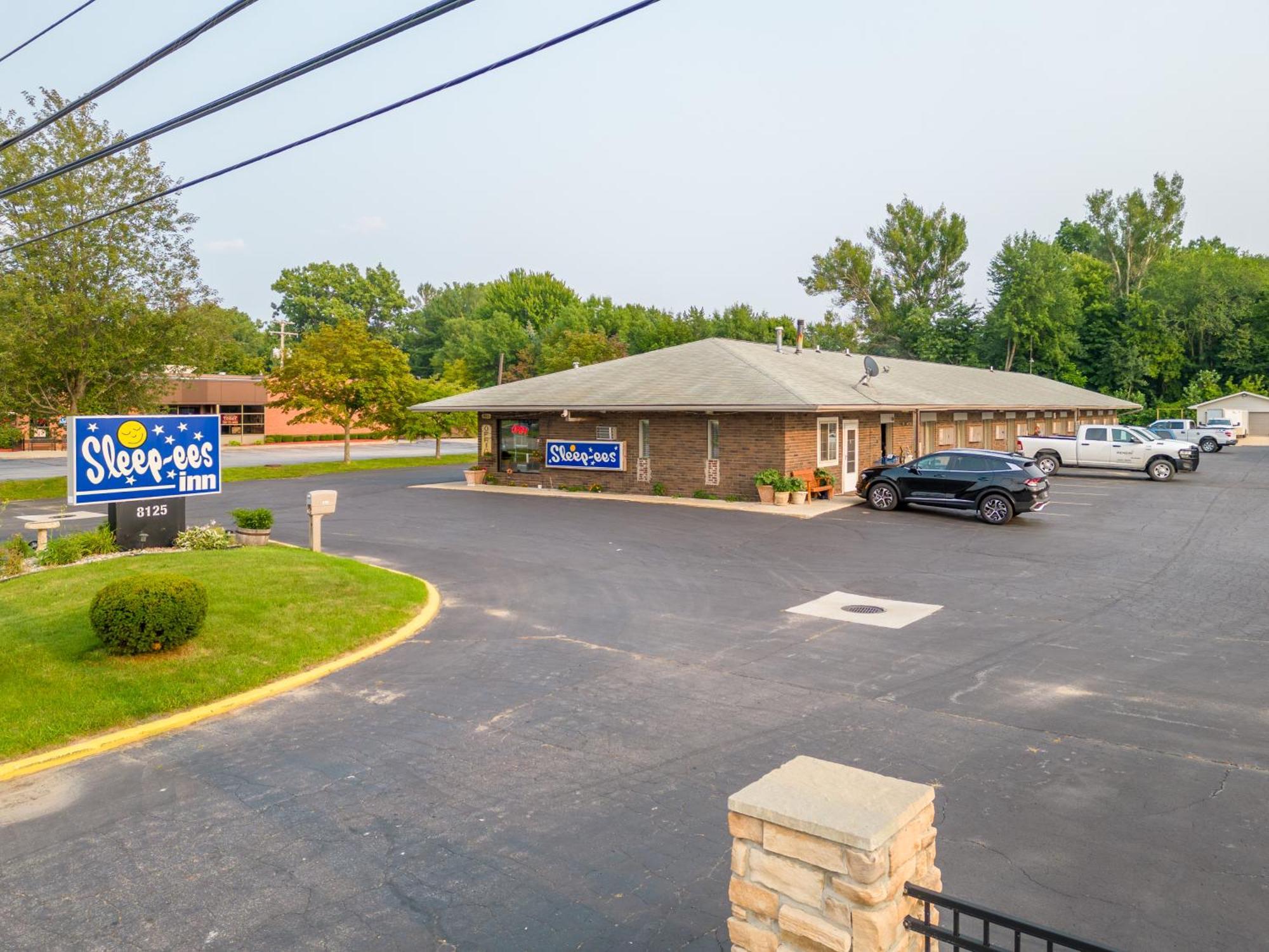 Sleep-Ees Inn, Saginaw & Frankenmuth Εξωτερικό φωτογραφία